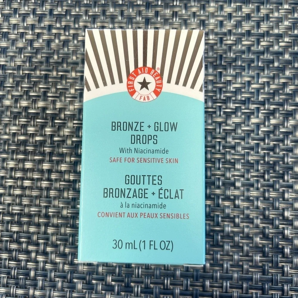First Aid Beauty Bronze + Glow Drops